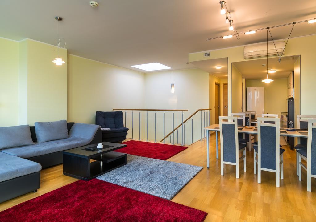 Airhome Apartments タリン エクステリア 写真